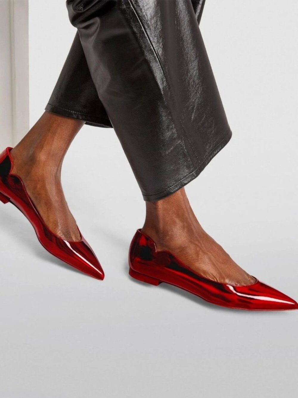 Christian Louboutin HOT CHICKITA Scallop Patent Ballerina Flat Shoes Loubi - Picture 3 of 16